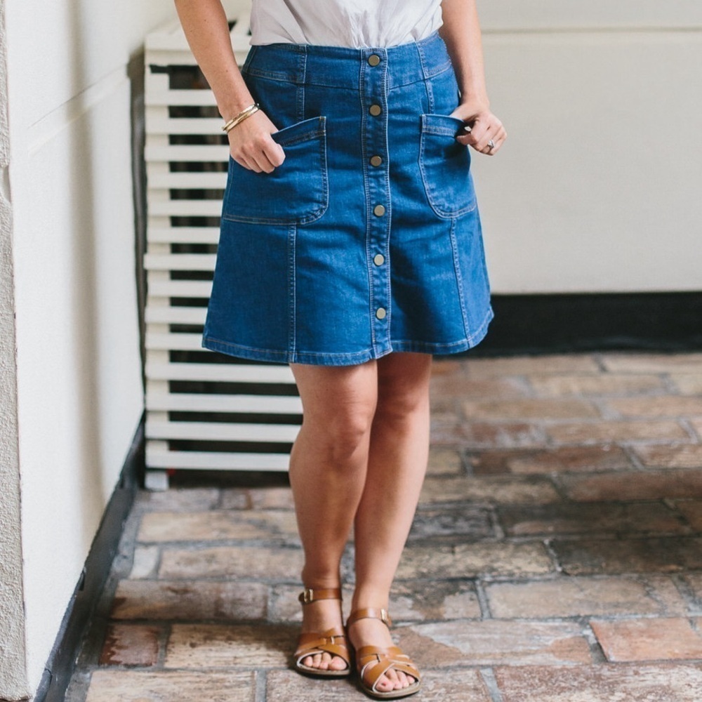 NWT Boden Blue Denim Skirt sz 10